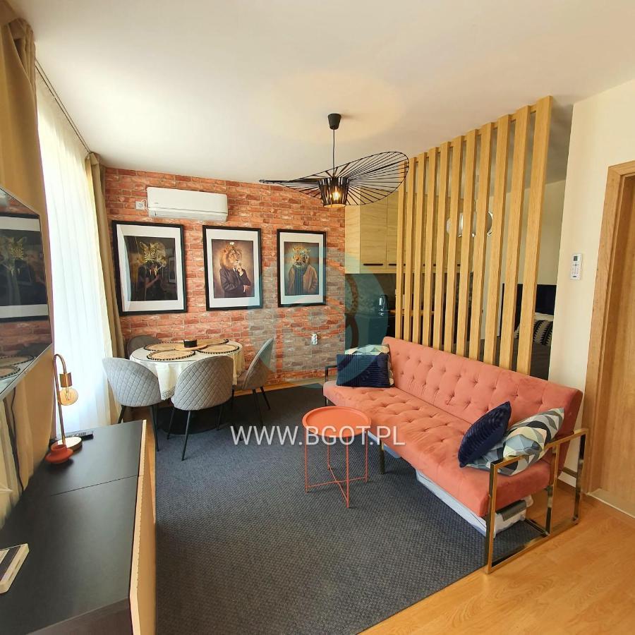 Grand Resort - Imperial Crown Fort Club - Prestige Apartments النايت المظهر الخارجي الصورة