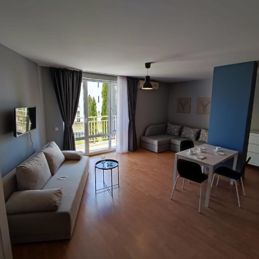 Grand Resort - Imperial Crown Fort Club - Prestige Apartments النايت المظهر الخارجي الصورة