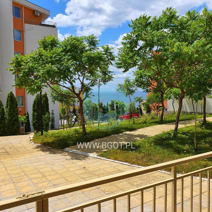 Grand Resort - Imperial Crown Fort Club - Prestige Apartments النايت المظهر الخارجي الصورة