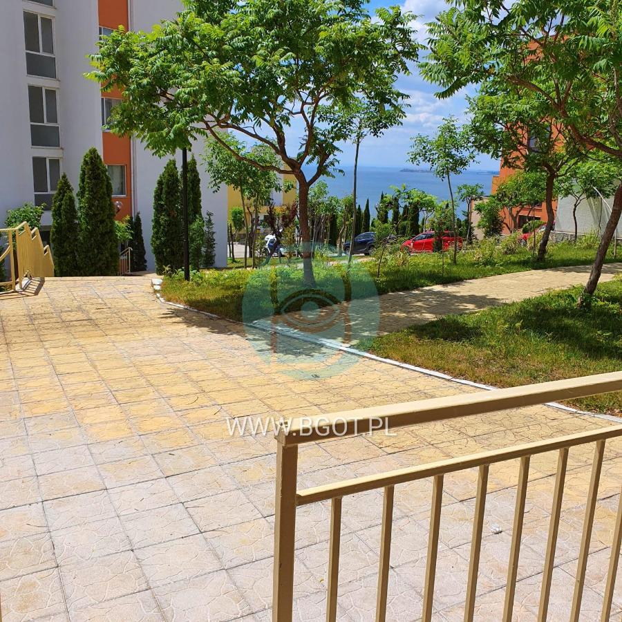 Grand Resort - Imperial Crown Fort Club - Prestige Apartments النايت المظهر الخارجي الصورة